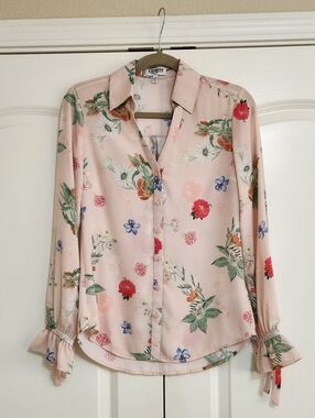 Express Floral Portofino Shirt in Blush Pink and Pastel Accents